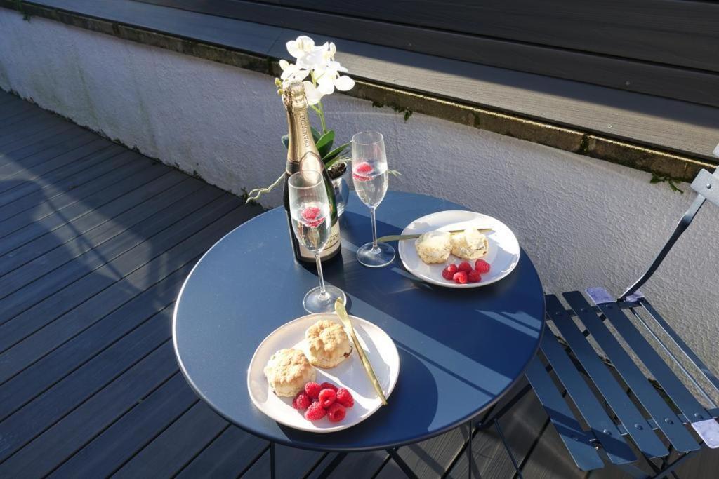 טורקוואי The Seaview Suites At The Corbyn Apartments מראה חיצוני תמונה